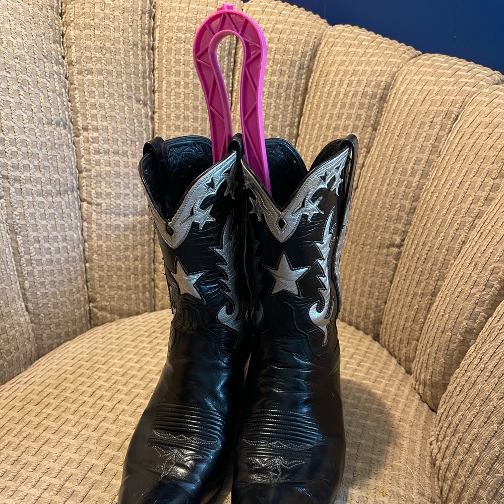 Lucchese Shorties